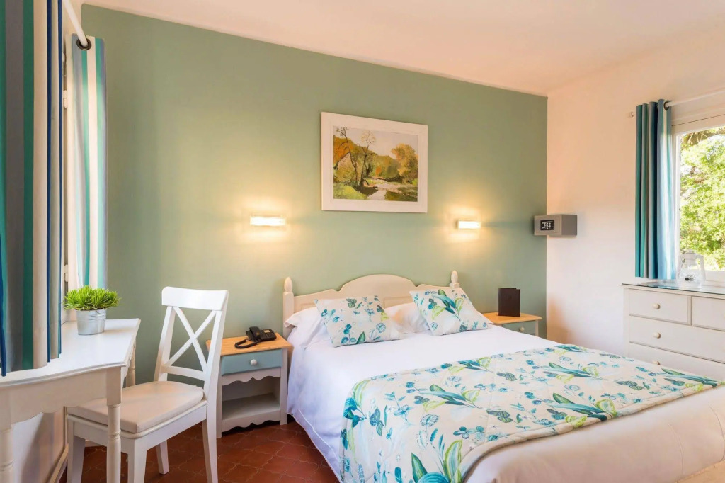 Hotel Mas Djoliba