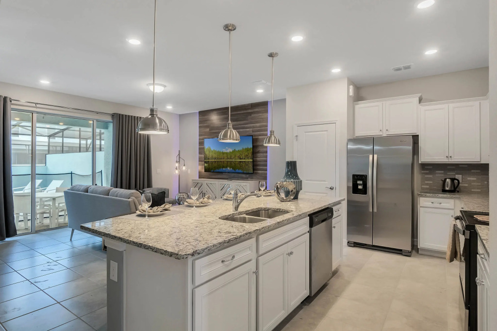 5 Bedroom/4.5 Bathroom Windsor Island (1330 LT), Davenport, US