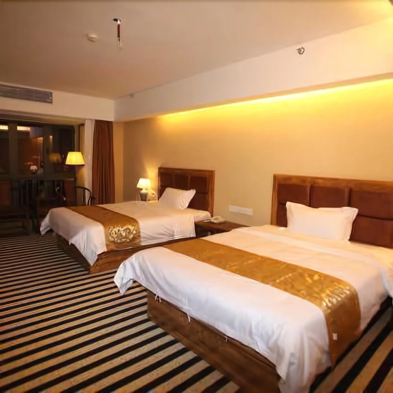 Youth Sunshine Hotel