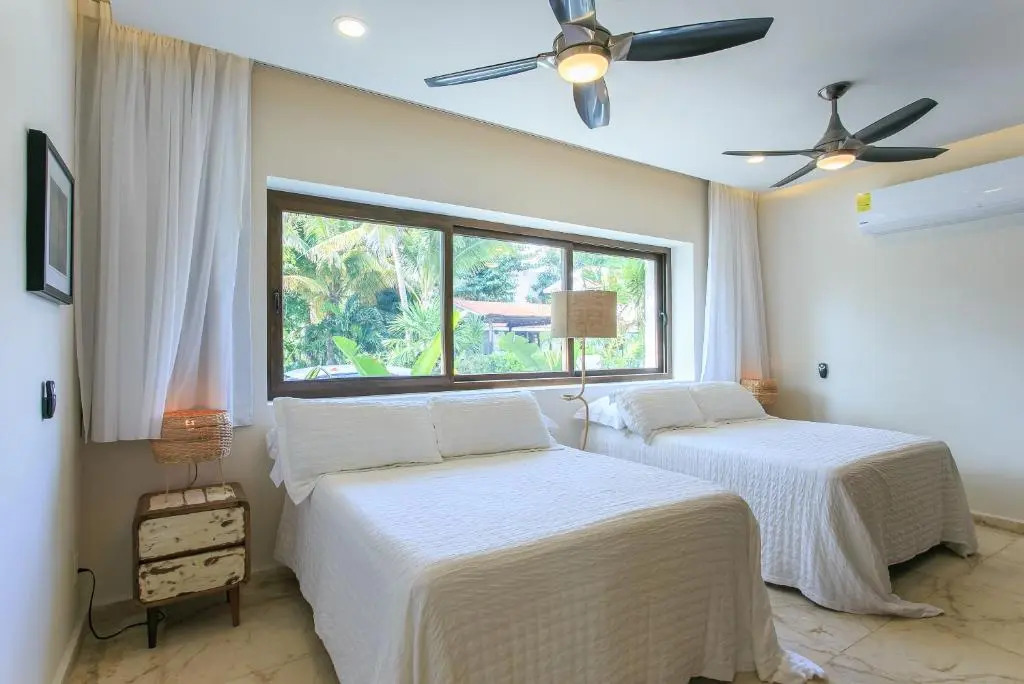 Steps to Best Beach VILLA UNICA 6Bedroom