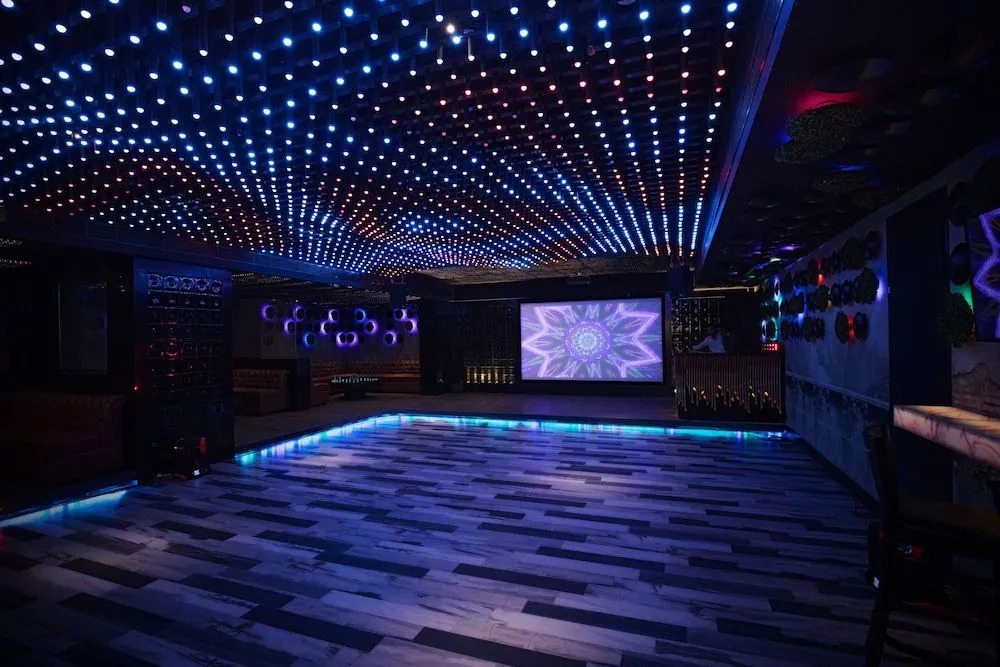 Seven Eleven Club