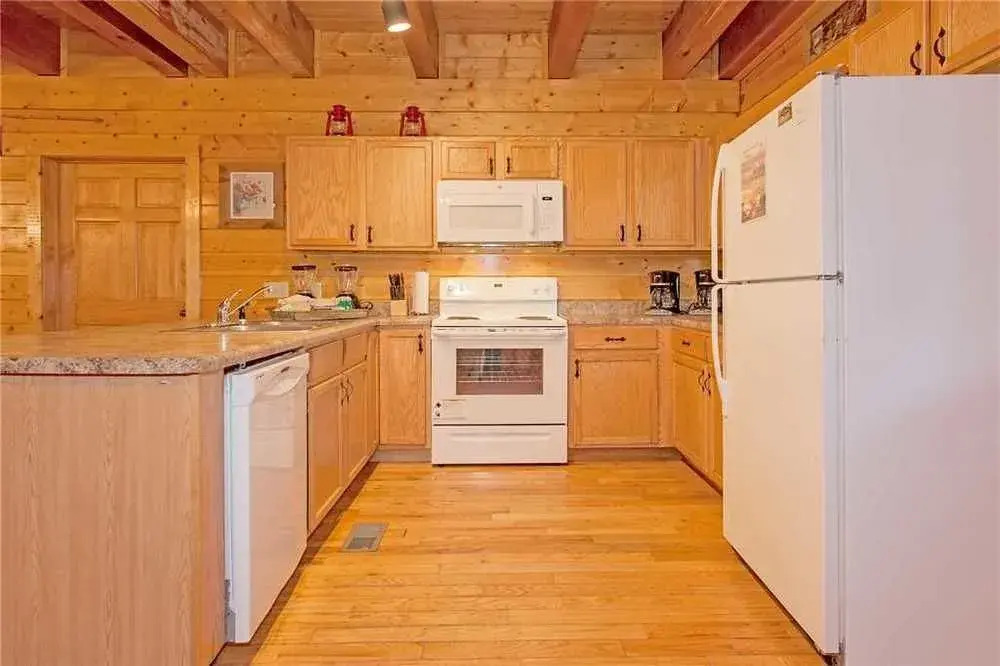 Caney Creek Lodge by RedAwning