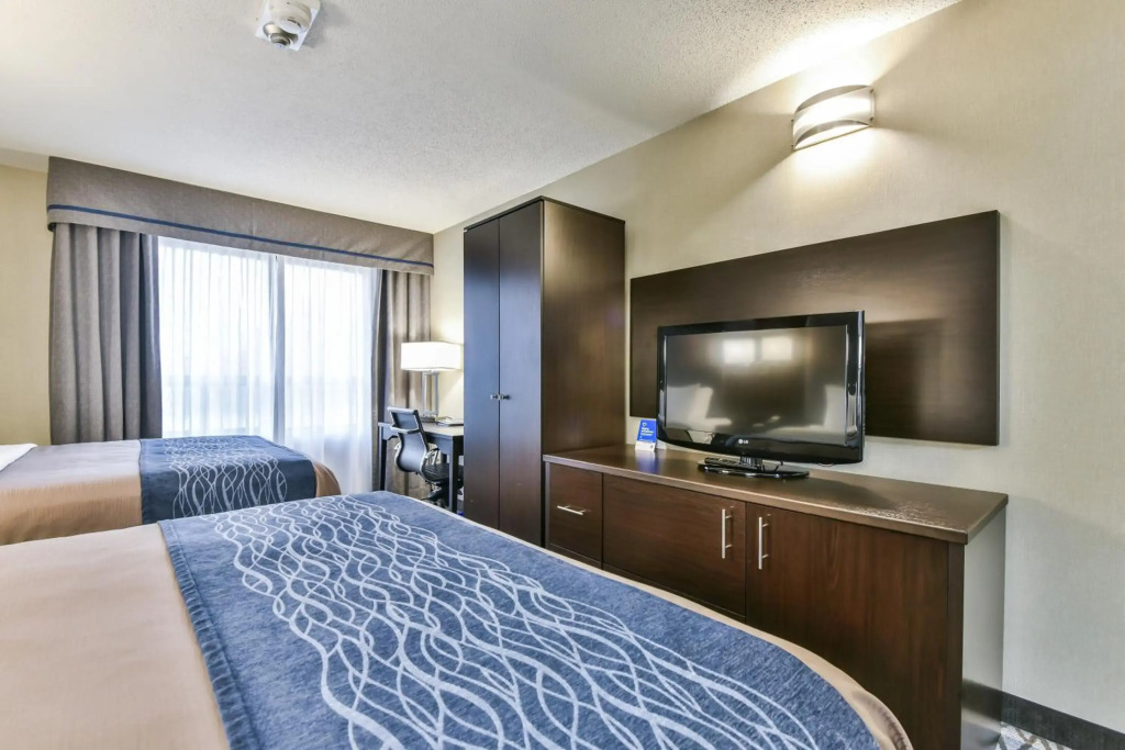 Comfort Inn Montreal Aeroport