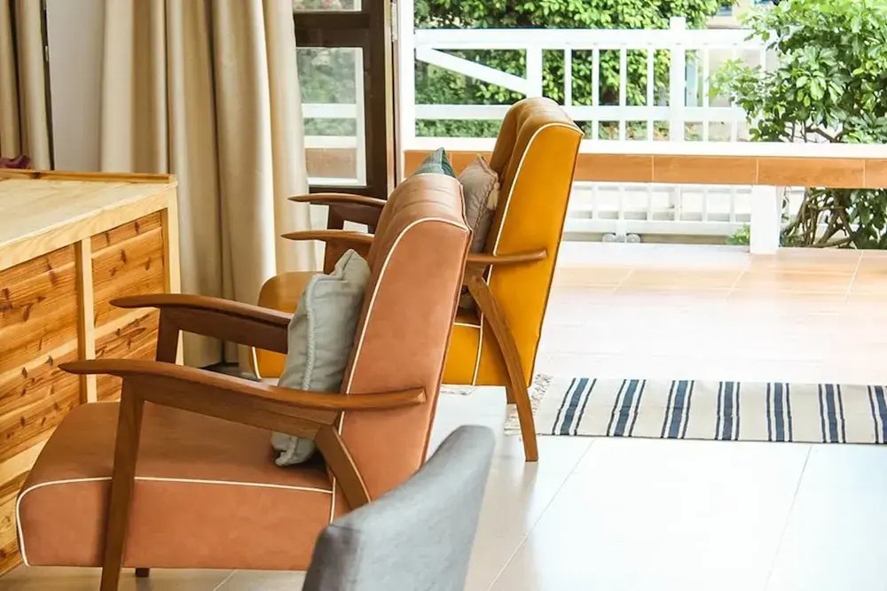 Ban Rub Lom Pool Villa 3 difference villas