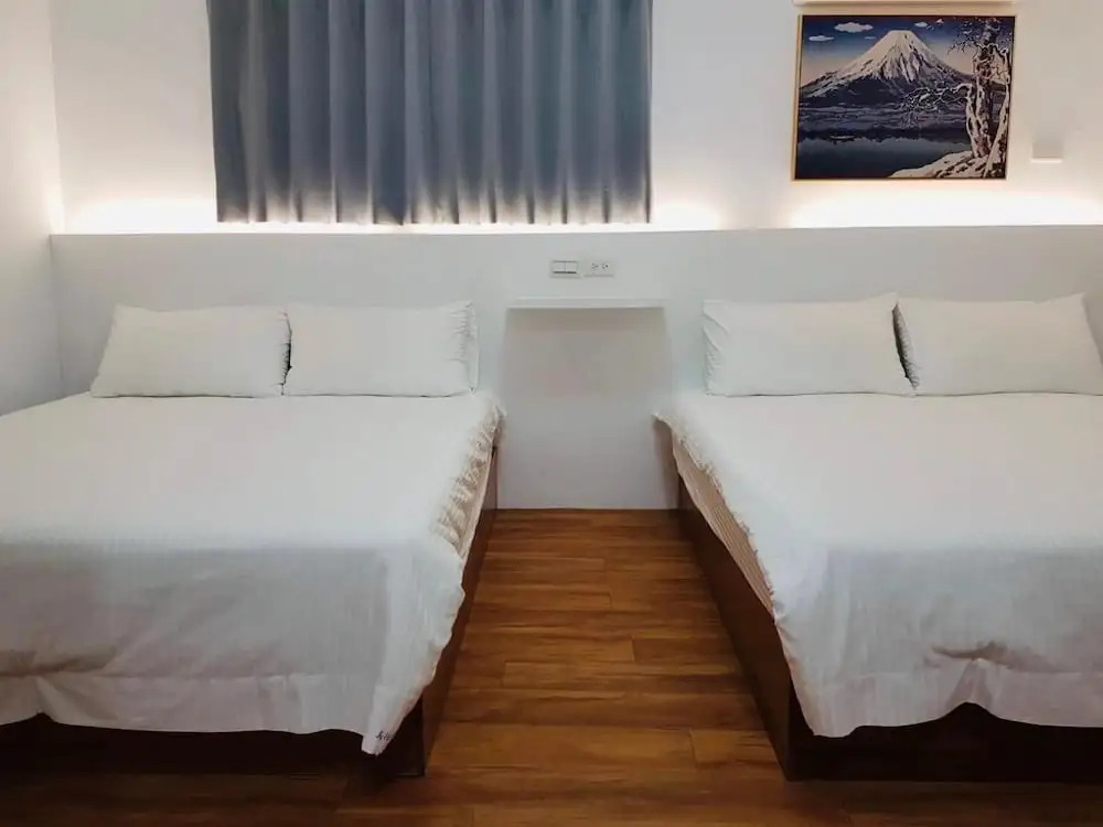 Utopia Hostel