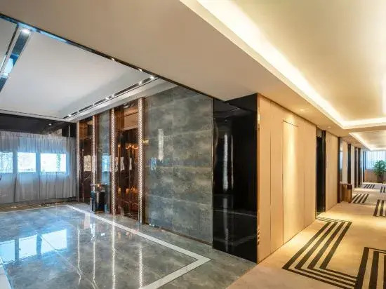 Shangjing Full Seasons Hotel