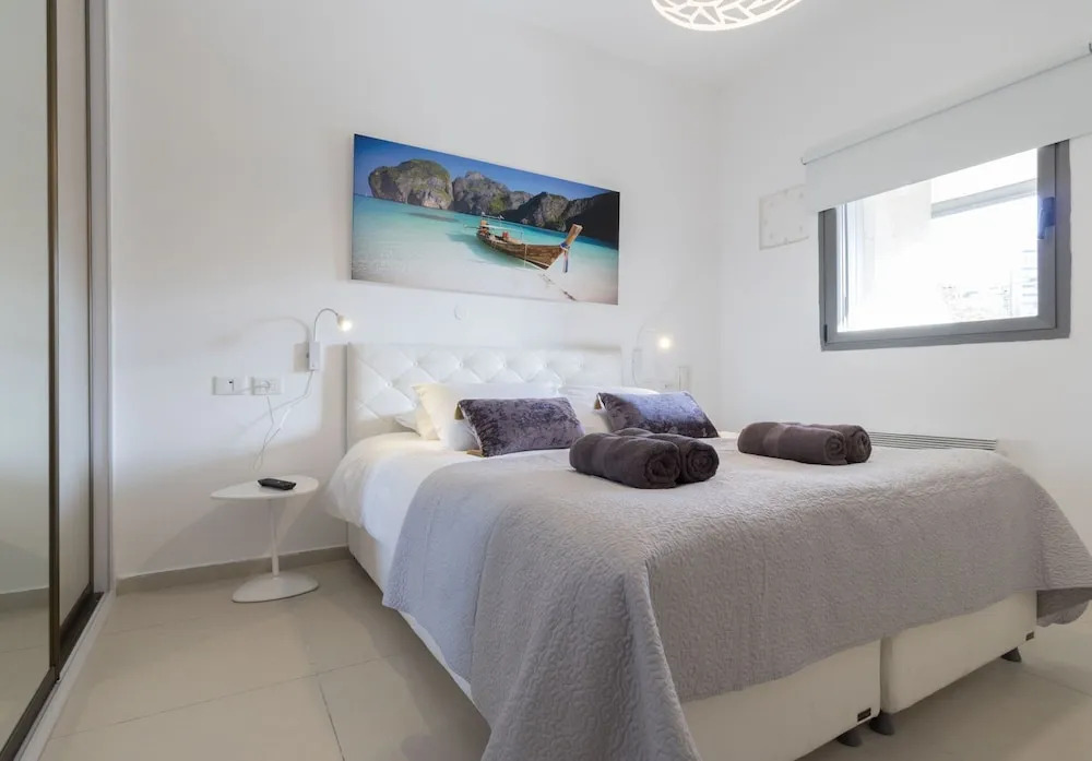 Kook Isrentals - ApartHotels In City Center