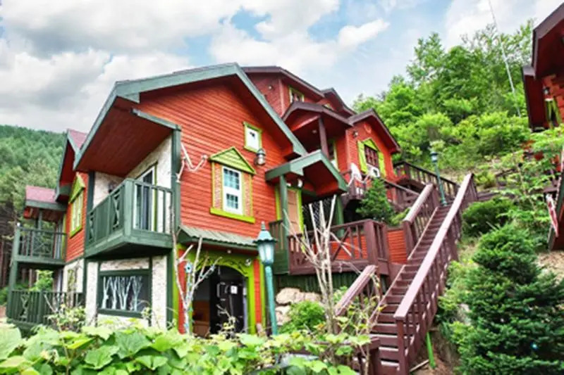 Jeongseon Camp Star Pension