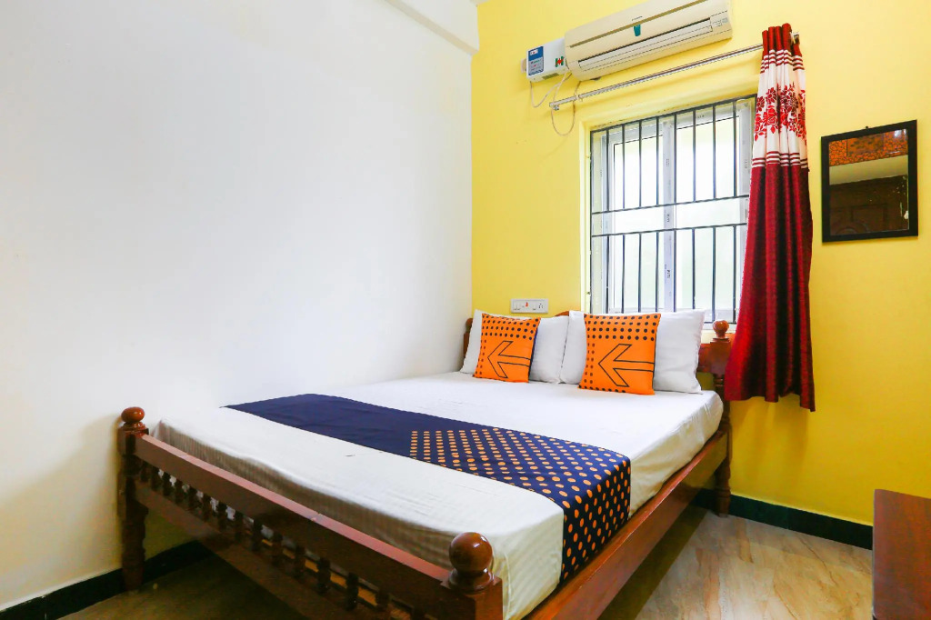 OYO 69135 Ayyans Residency