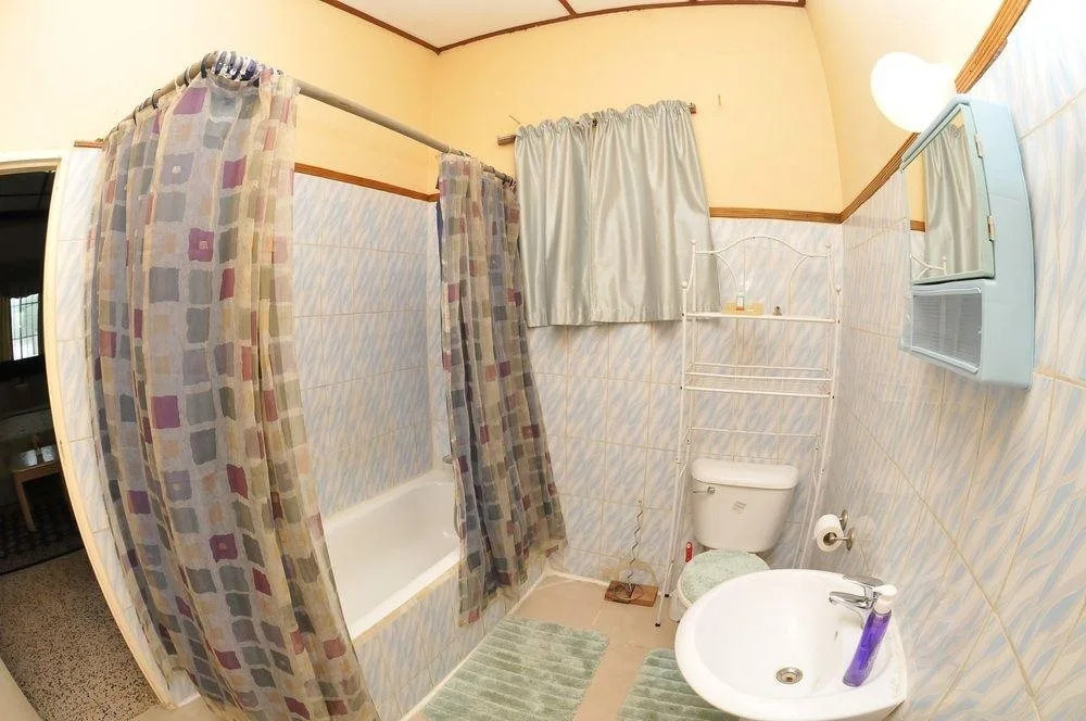 Mokos Bed & Breakfast