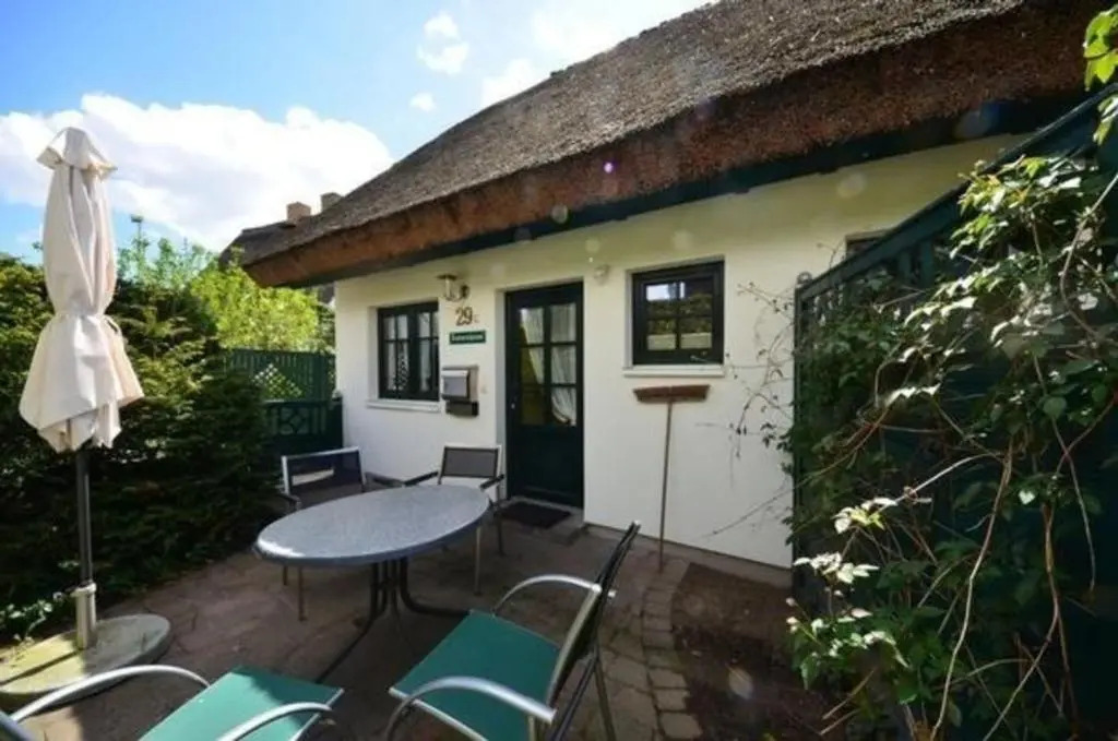 Holiday Home Lotsenhaus by Interhome