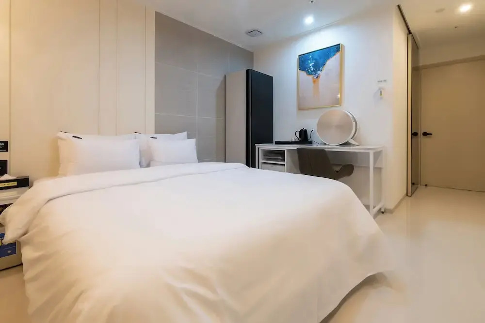 Browndot Hotel