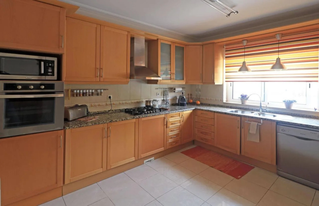 AHO Guest House