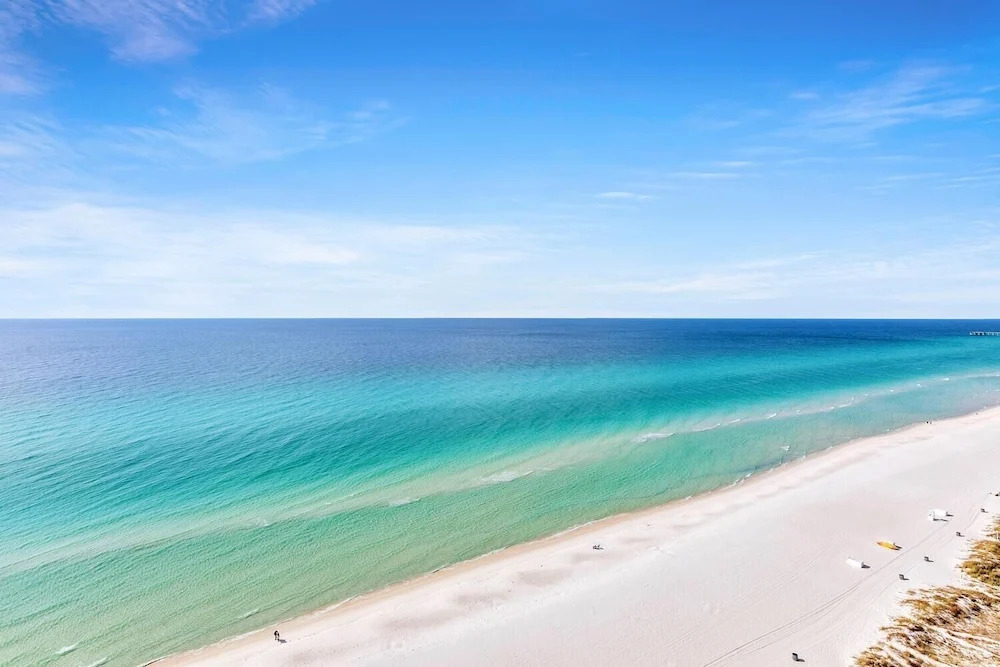 Majestic Beach Towers 1-1803
