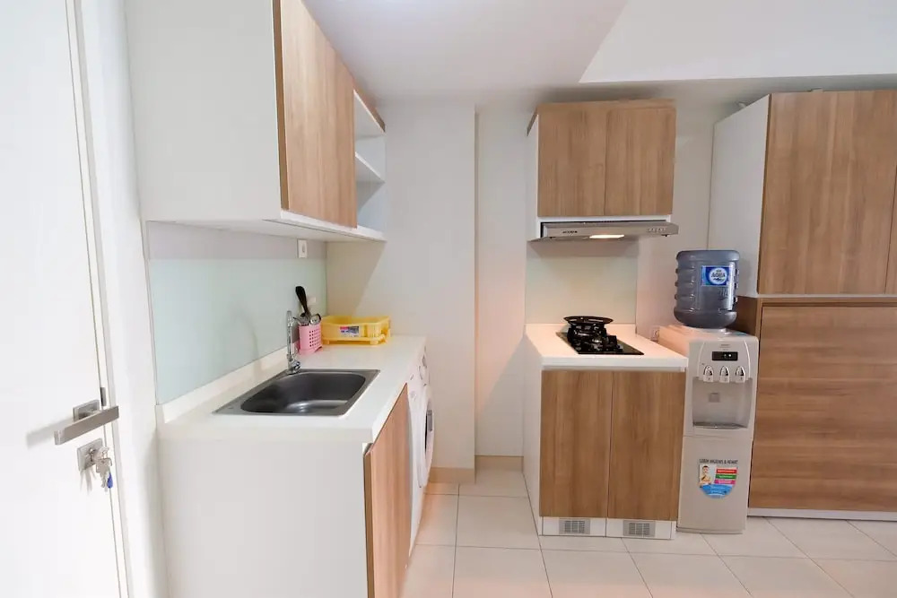 Modern and Cozy 2BR @Springlake Bekasi Apartment