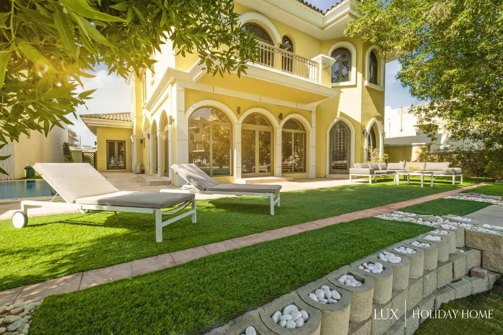 LUX - The Savoy Palm Villa
