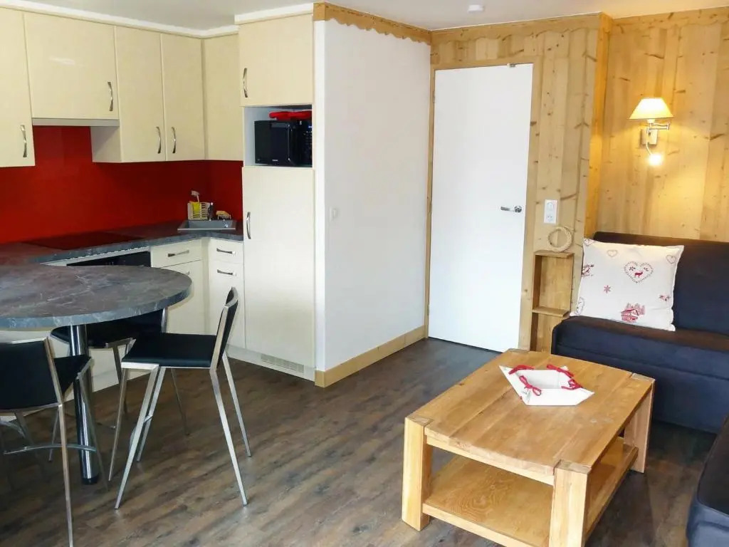 Appartement Méribel, 2 pièces, 6 personnes - FR-1-182-102