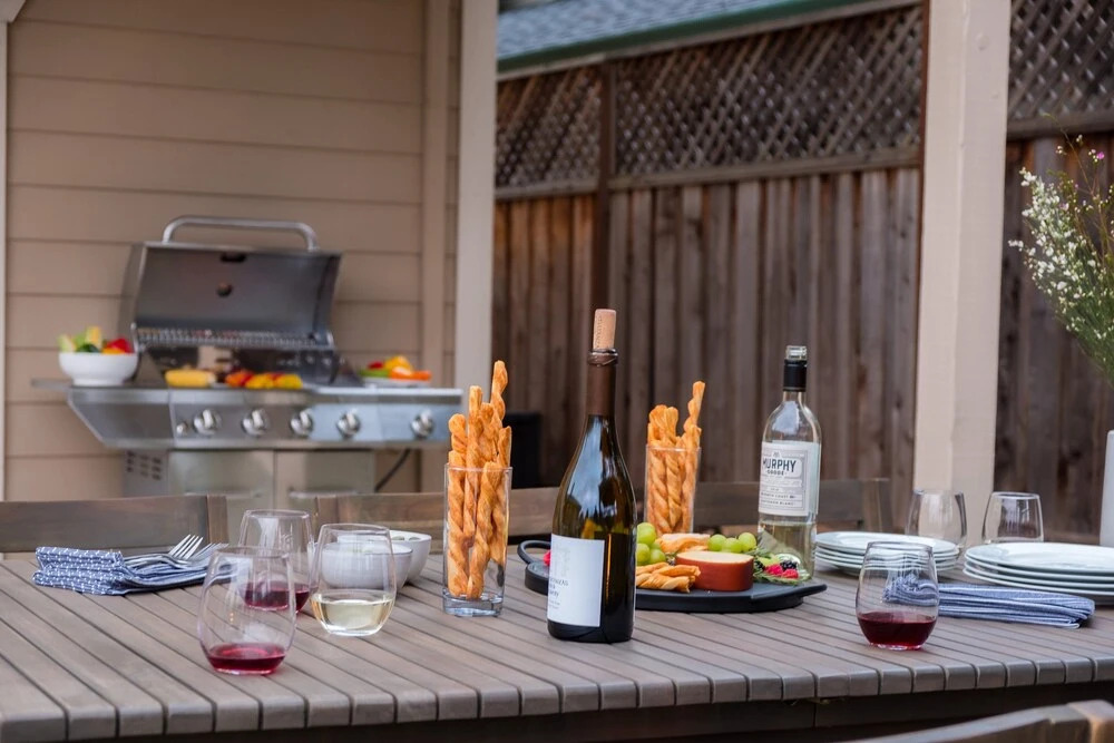 Glen by AvantStay Sleek Charming Home in Wine Country w Pool Hot Tub