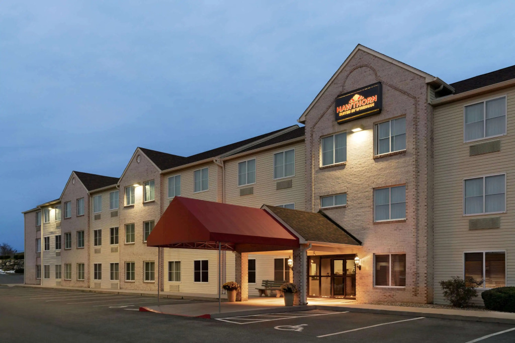 Lancaster Suites