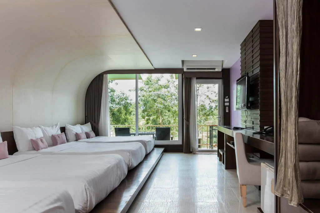 Suan Sai Yok Resort
