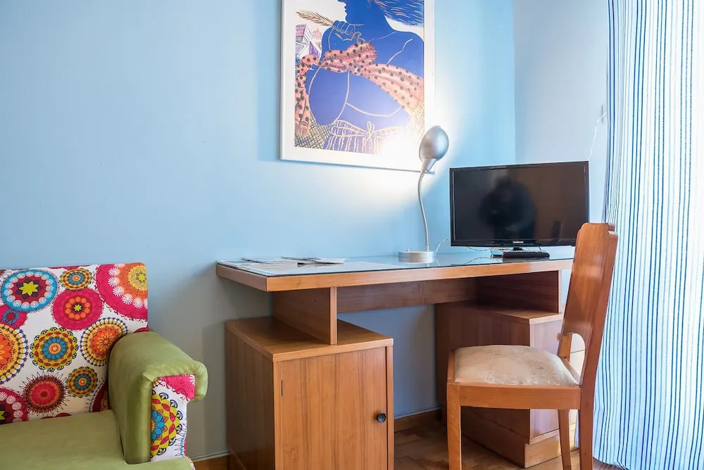 Vintage Athens Apartment by Cloudkeys