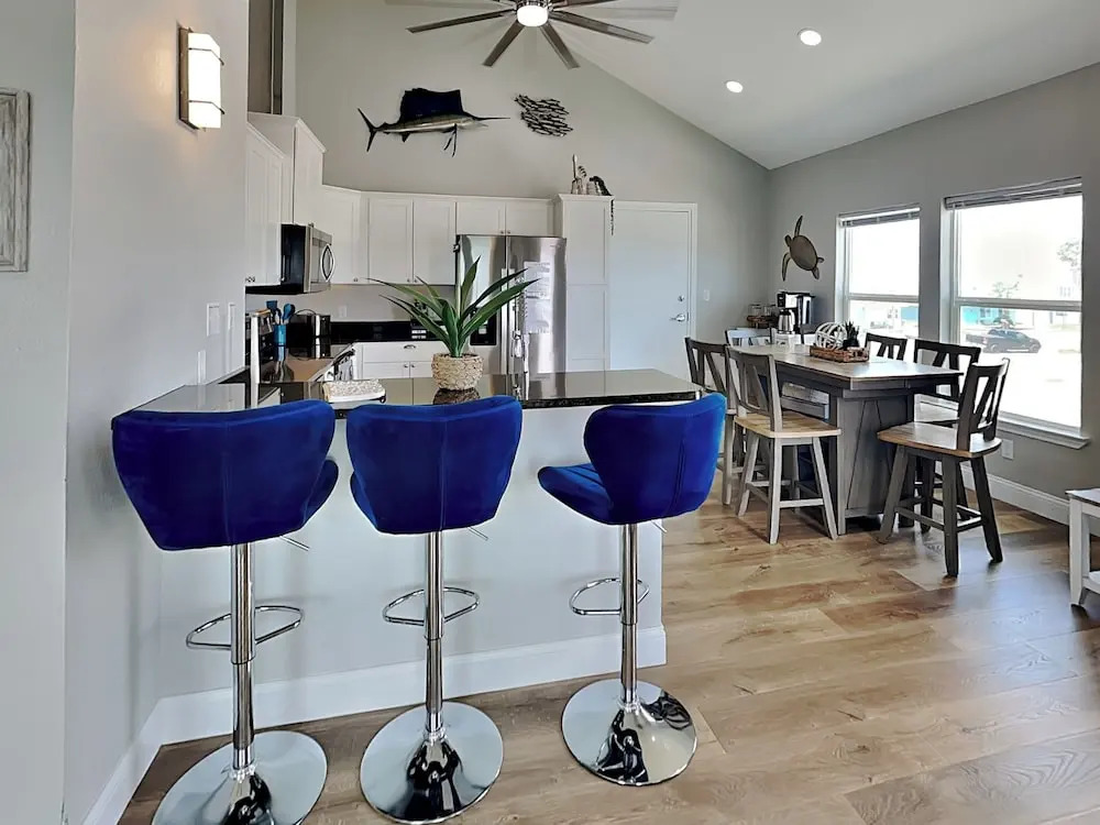 Inn at Bleu Estuary by Miss Kitty’s