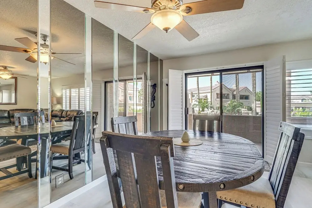 Walk to Lake Havasu Beaches: Condo w/ Pool Access!