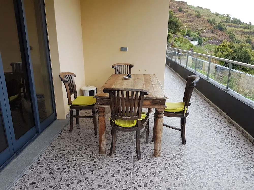Comfortable Holiday Home, all on one Level and With a Beautiful View