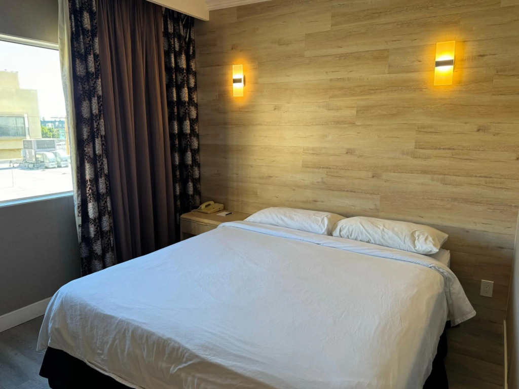 Garden Suite Hotel and Resort