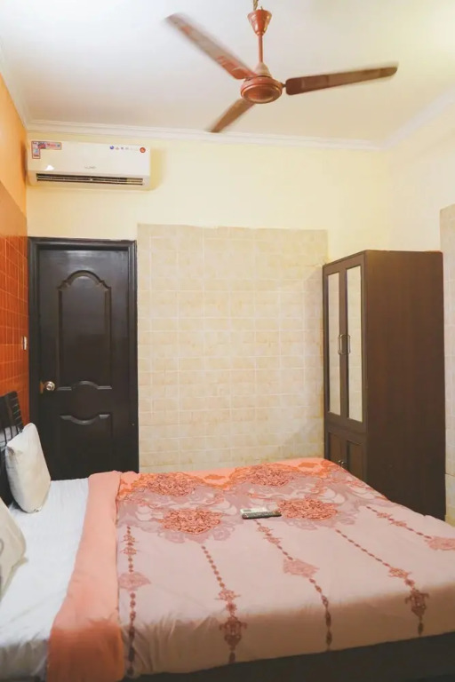 Hotel Satwah Palace 10 Minute Away Distance Nizamuddin Railway Station