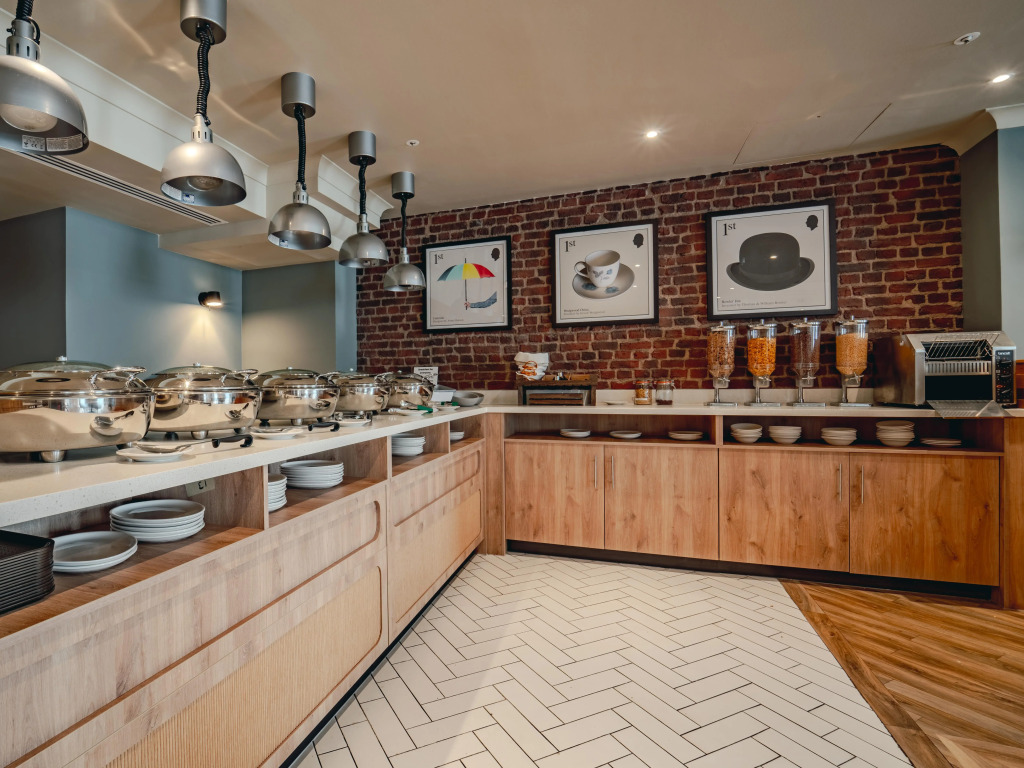 B&B HOTEL London Heathrow