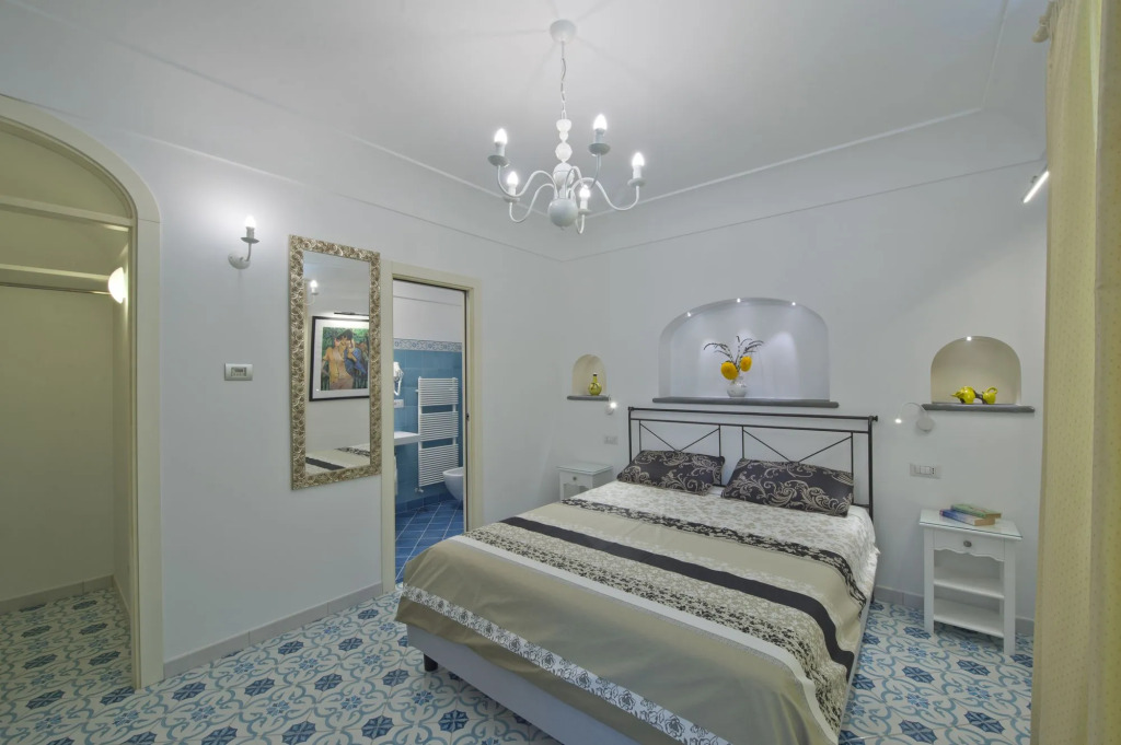 Albadamare Boutique Hotel