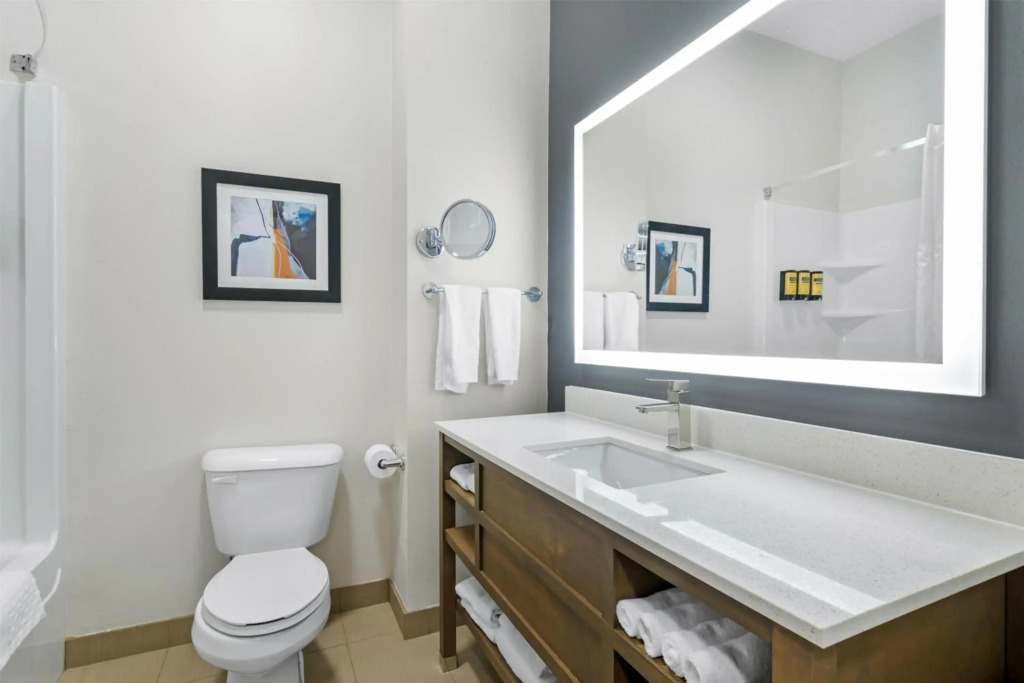 Best Western Plus Washington Hotel