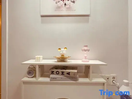 Gwangalli Beach 1 minute/2Rooms/2Queens/Friends. Lovers • Family · Business trip · Long-term stay OK