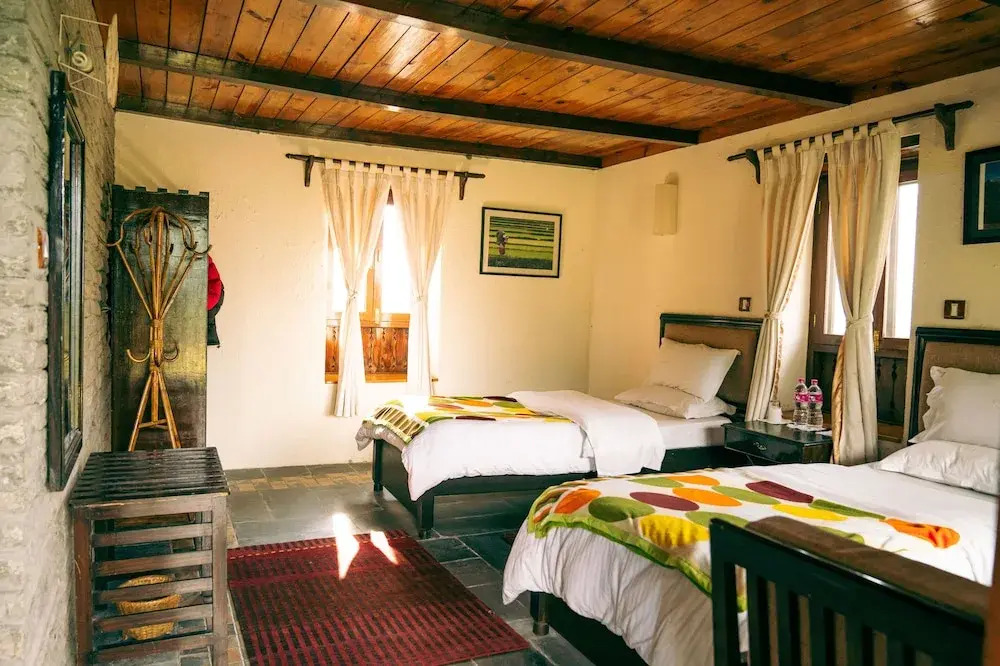 Mountain Lodges of Nepal - Tomijong