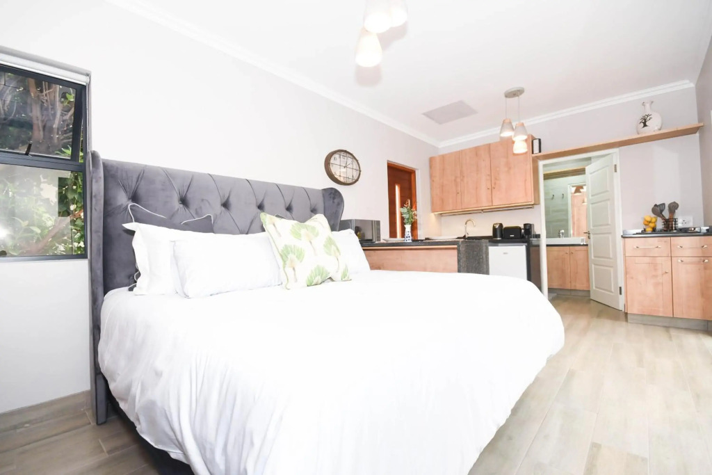 Linden Gap Guesthouse
