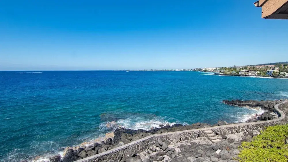 Top Floor - Direct Ocean Front View - Air-conditioned - Vrkcv