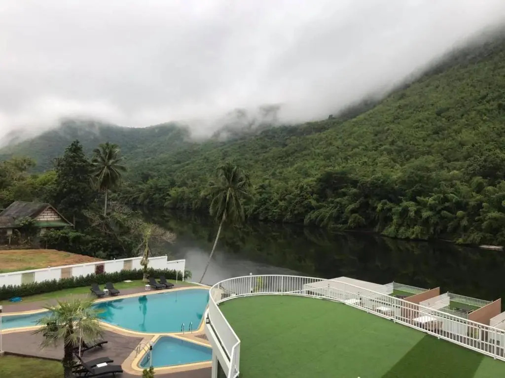 Erachon Raft Resort