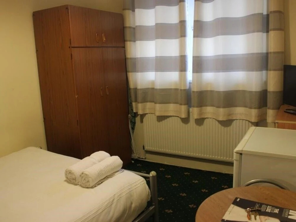 Whitechapel Rooms
