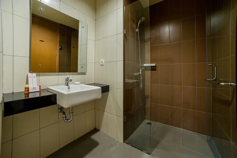 Mountain View Studio @ Dago Suites Apartment with Balcony