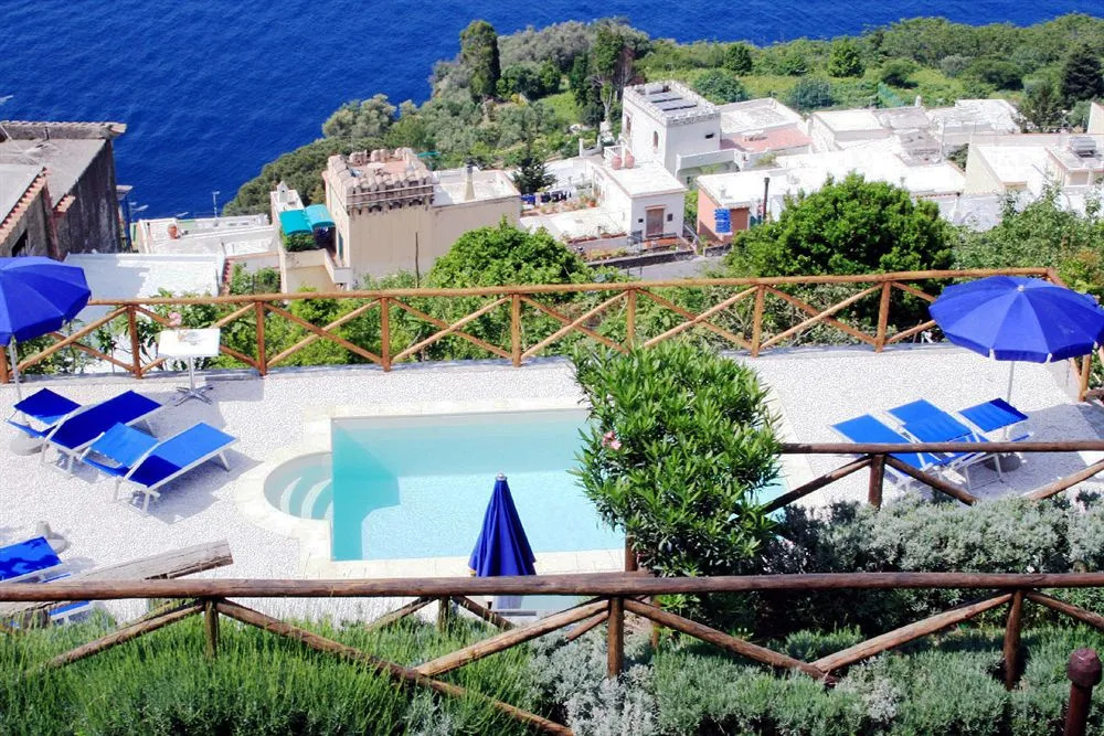 Villa Il Frantoio and Lilmar
