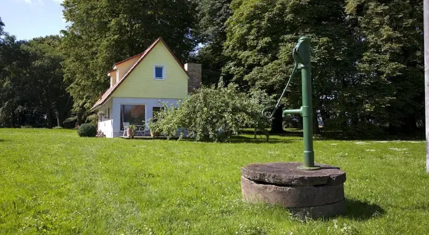 Gutshof Hessenburg