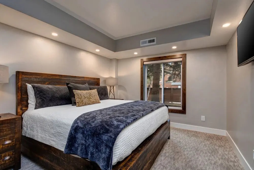 Park Station 213 2 Bedroom Condo by RedAwning