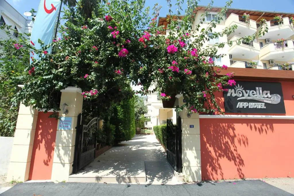 Novella Apart Hotel