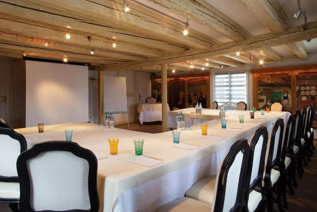 Hôtel Restaurant Relais De La Poste - Strasbourg Nord