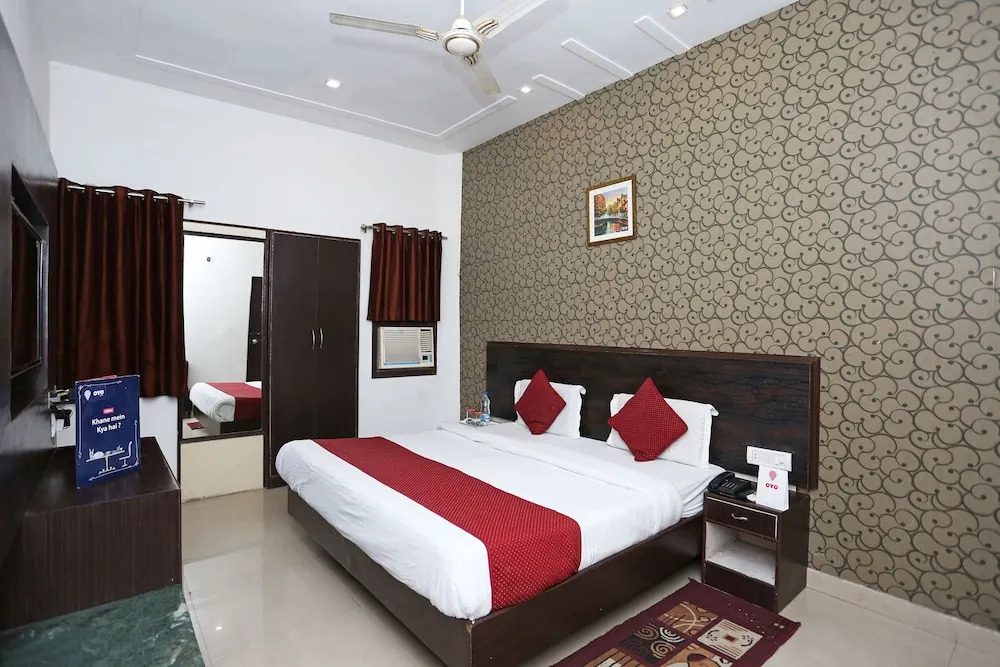 Hotel Kanha Continental