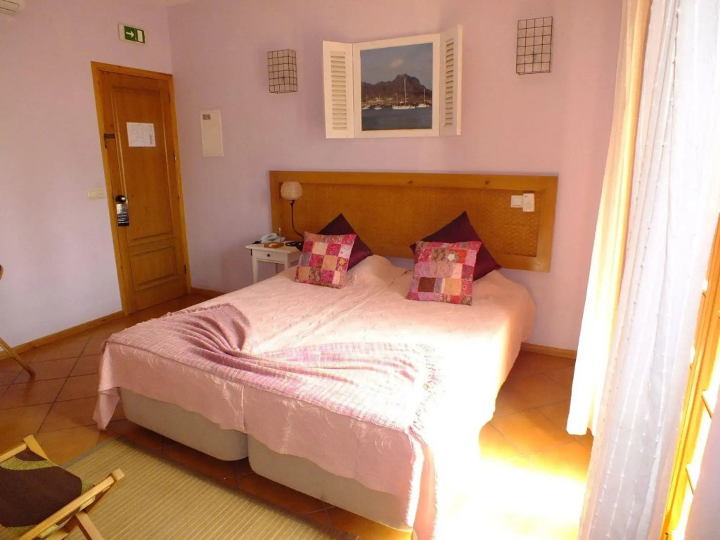 Kiras Boutique Hotel