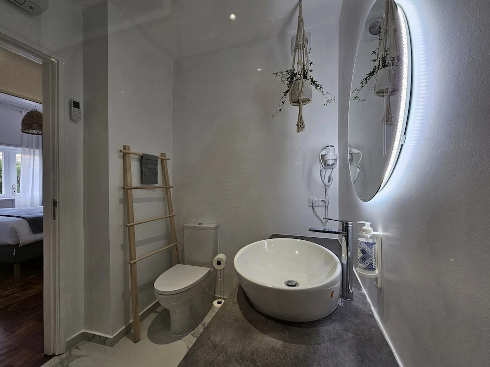 LM art apartments