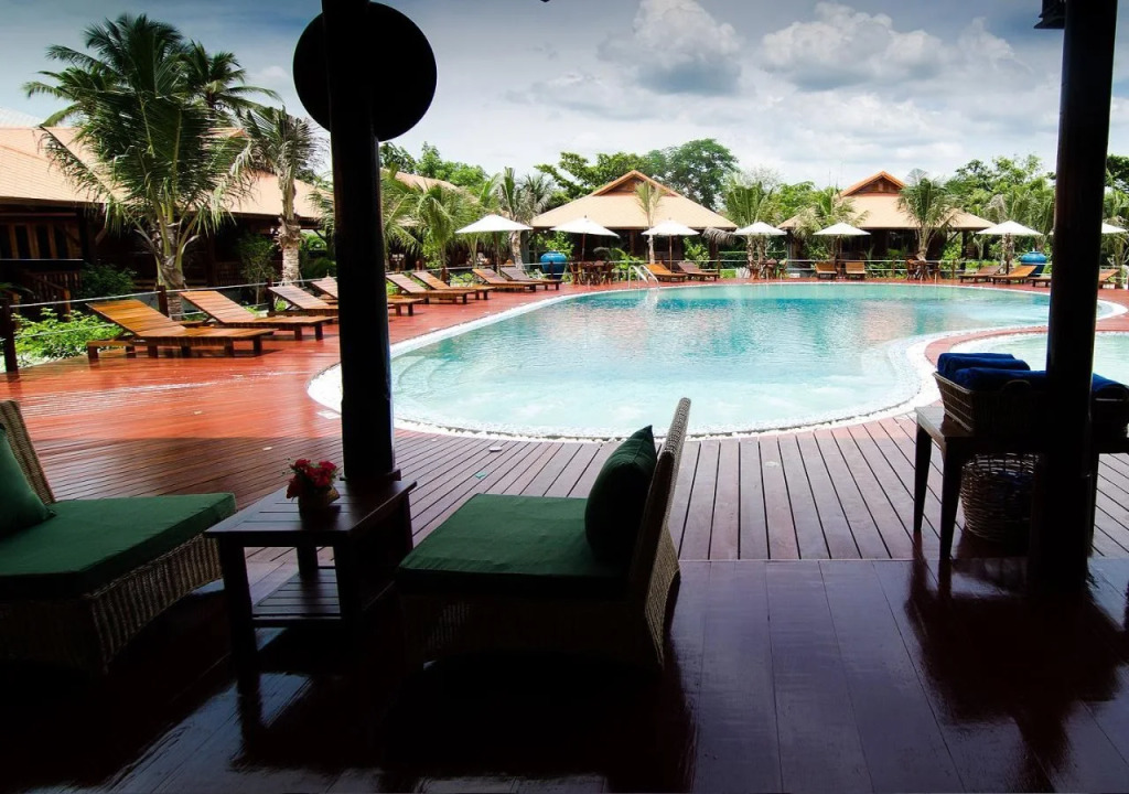 Maikaew Damnoen Resort