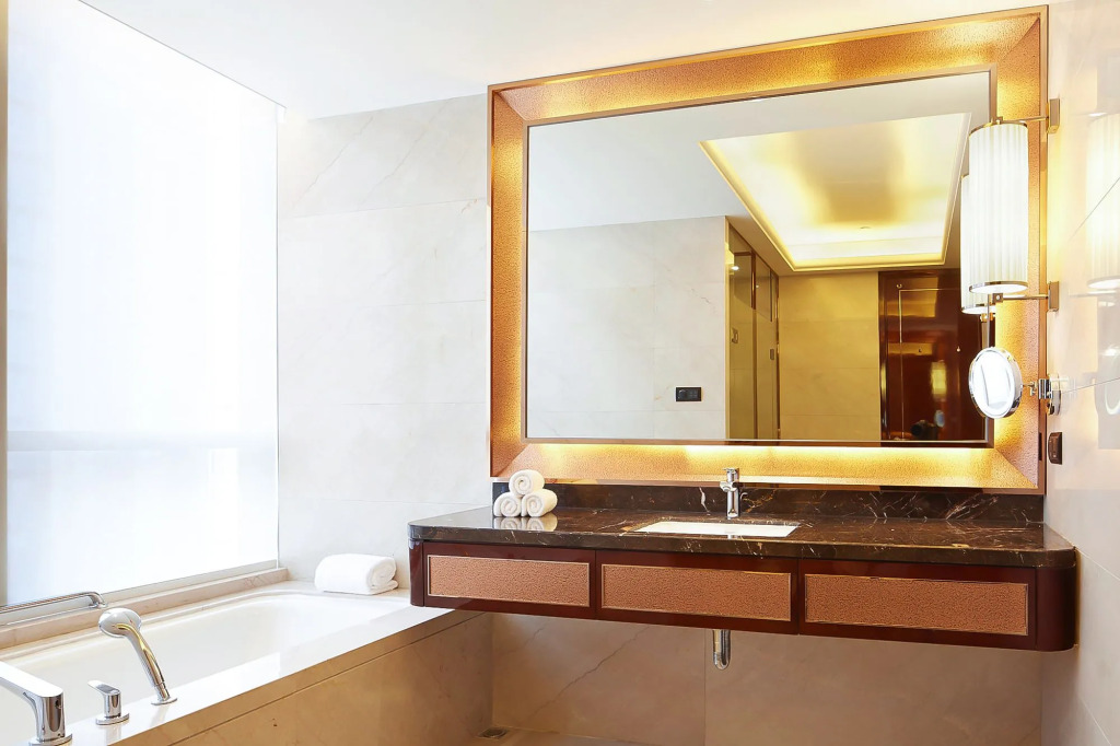 Sheraton Grand Zhengzhou Hotel